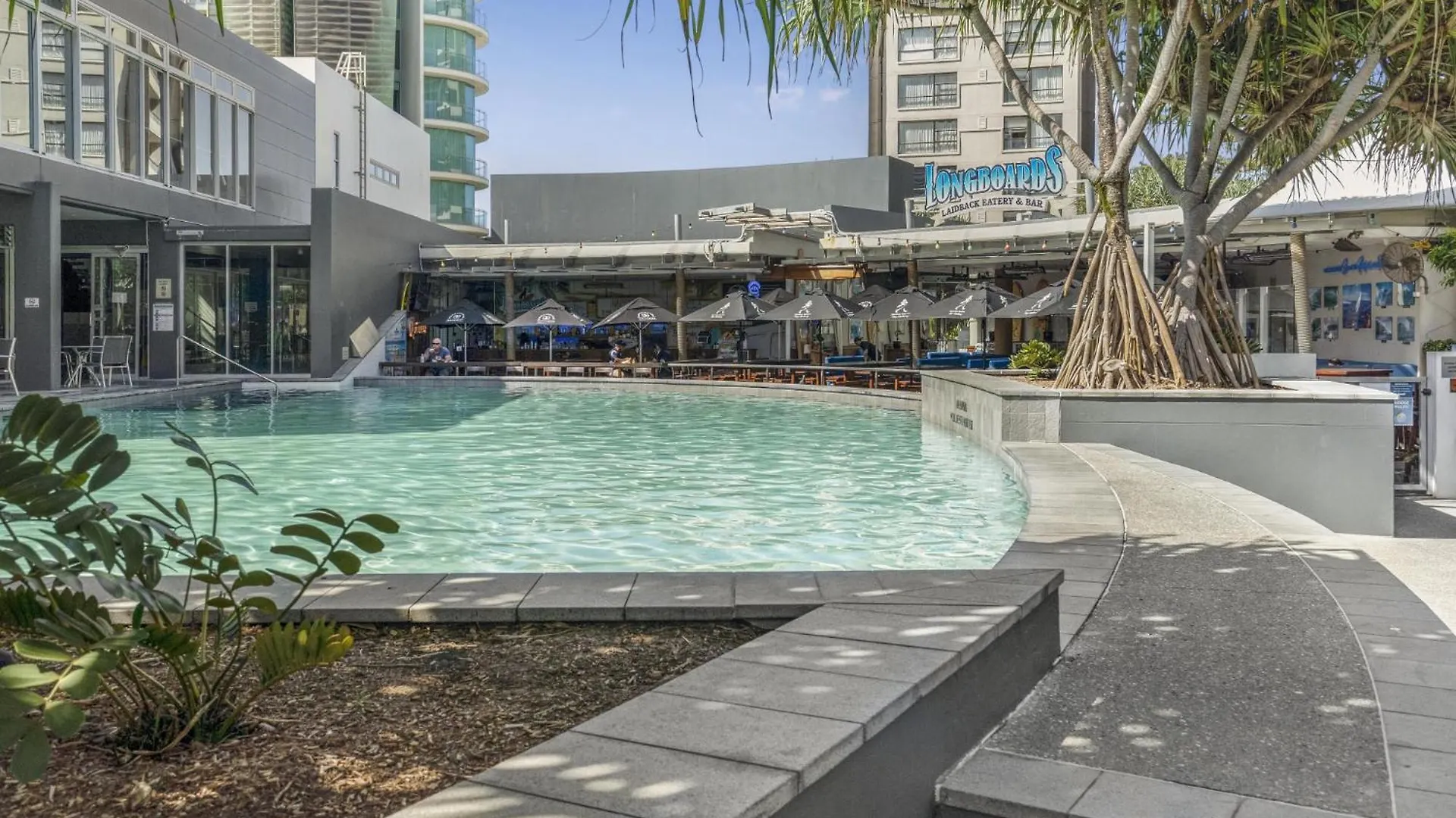 Apartment Sunny Resort With Pool Games Room & Gym Gold Coast Australia